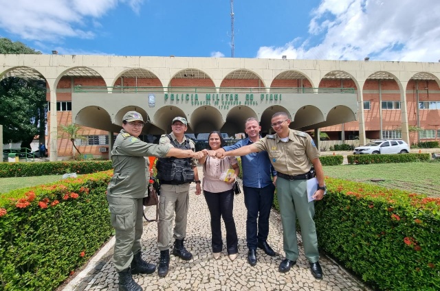 Prefeitura de Boqueirão e Polícia Militar firmam convênio  para programa de combate às drogas